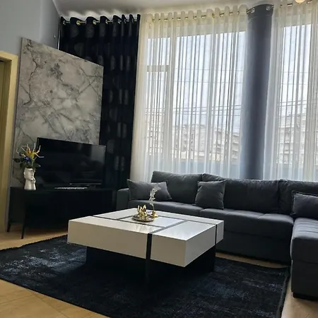 Apartament Era's