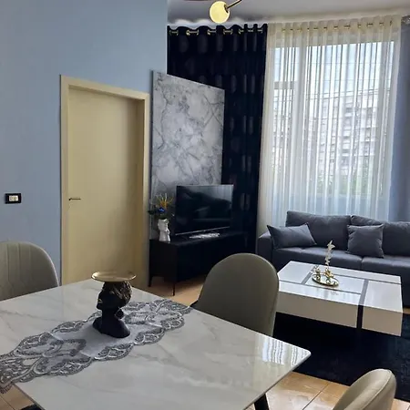 Era's * Tirana